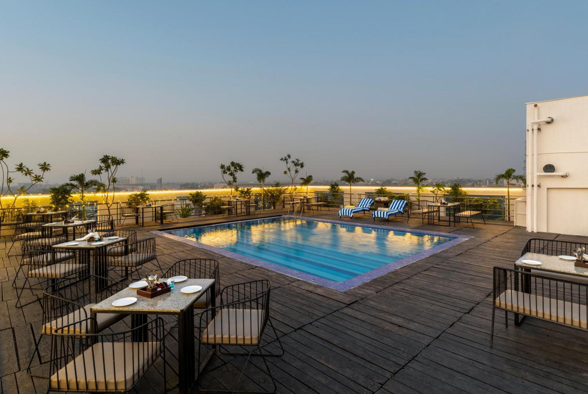 Hotel Marigold Джайпур Екстериор снимка